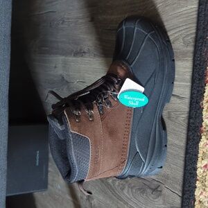 NEW Totes Boots Men Size 8 Winter/Heavy Duty